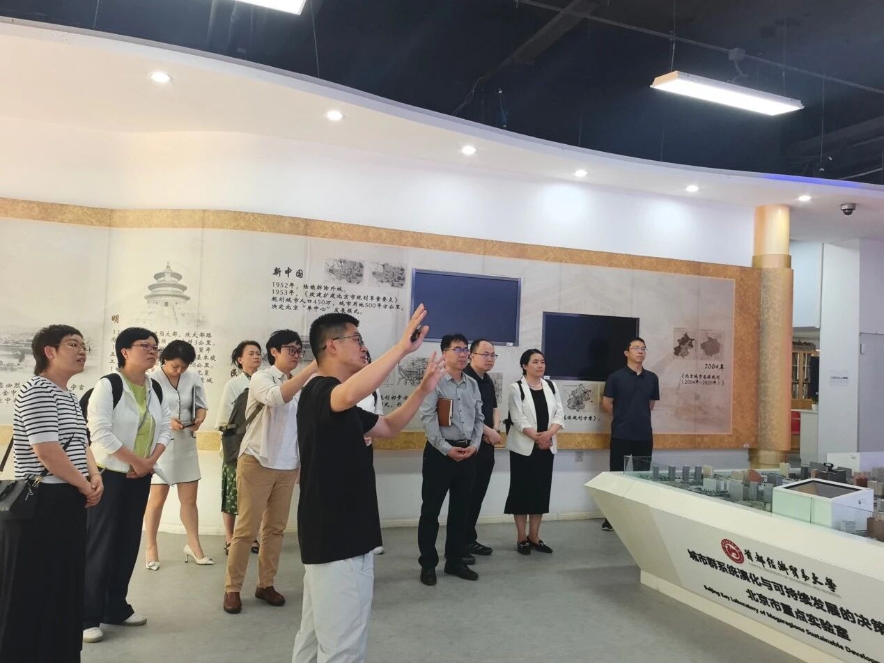 a356fac212cca4acf3cc739c31b7195e.jpg